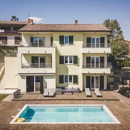 Visore - Sofia Apartment Opatija